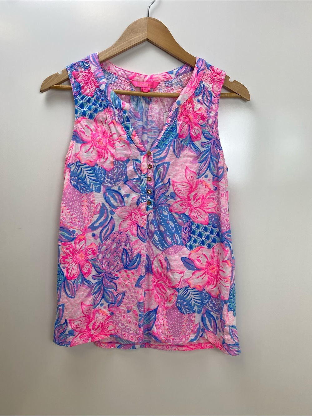 Lilly Pulitzer Pink & Blue Tropical Floral Henley Tank